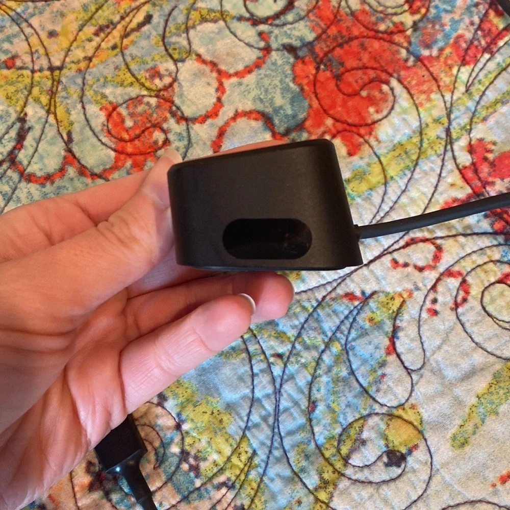 Fitbit versa charger